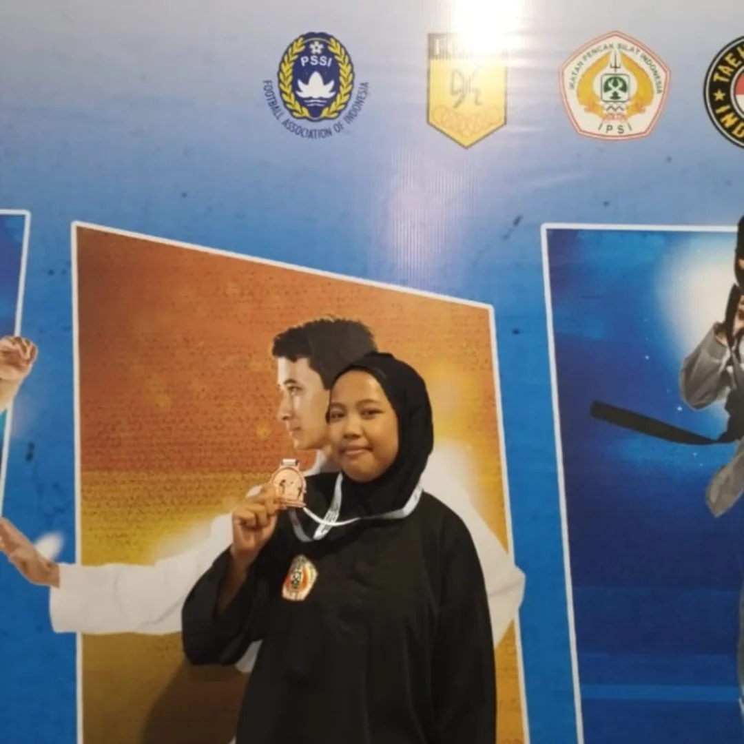 Juara 3 Seni Solo Kreatif