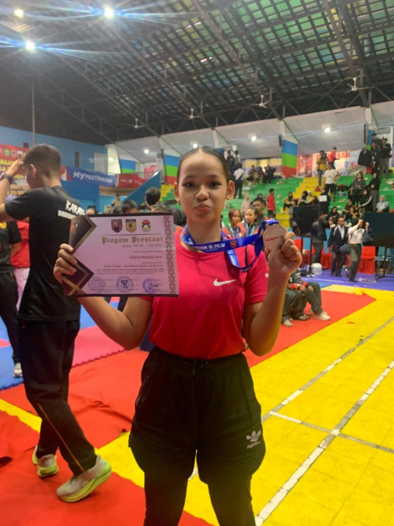 Juara 2 Tournament Kumite Cadet -54kg Putri